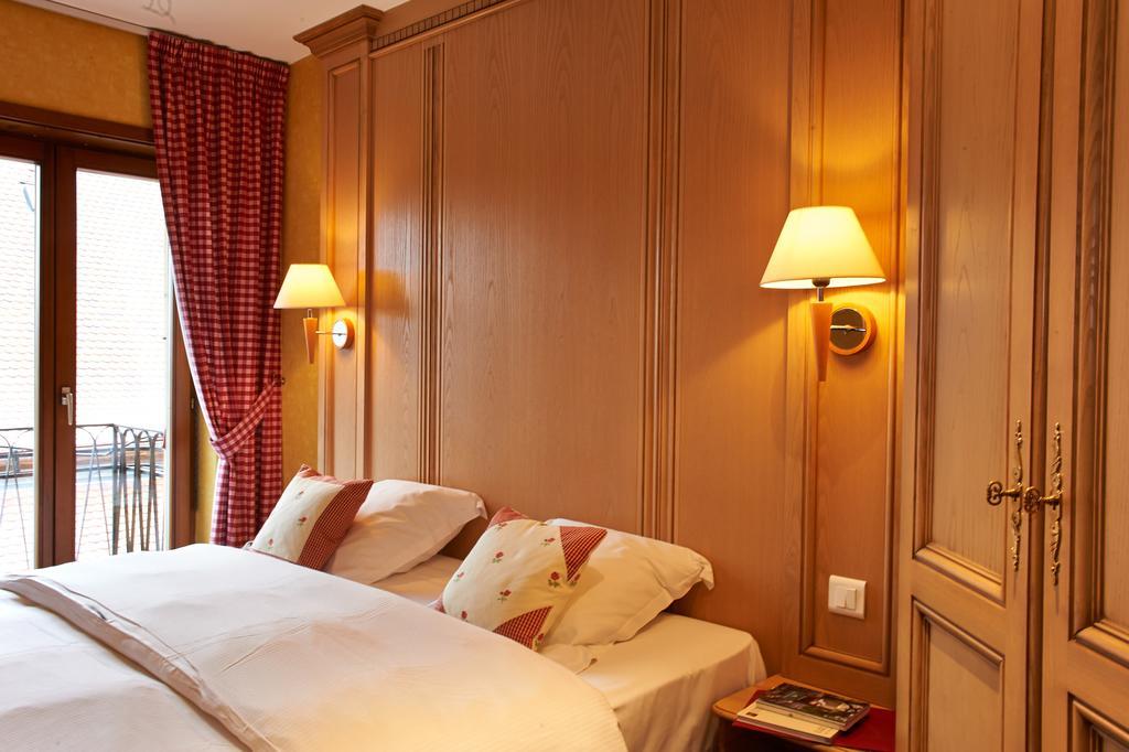 Hotel Spa Et Restaurant Au Chasseur Birkenwald Esterno foto